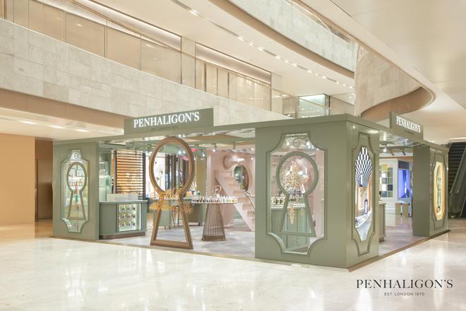 米博体育：Penhaligon’s肖像兽首系列香水限时巡展 上岸南京德基广场(图1)